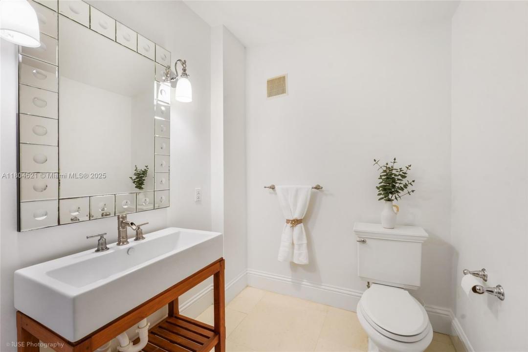 5860 La Gorce Dr, Miami Beach, 佛罗里达州 33140, 美国