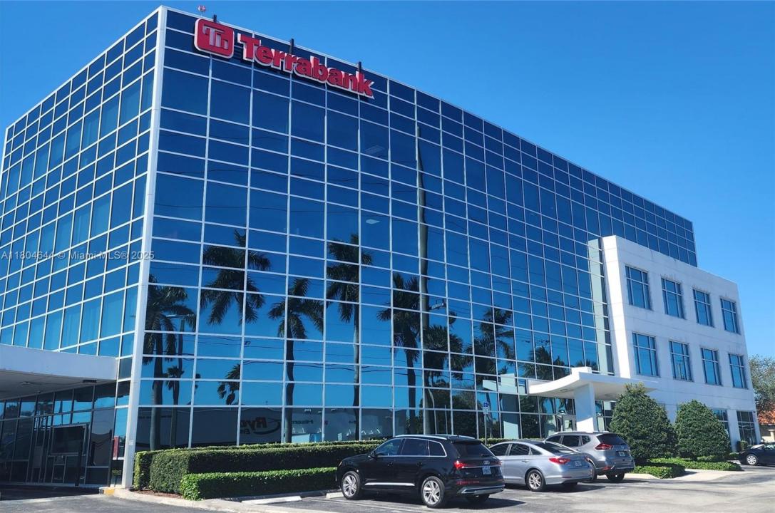 2500 NW 107th Ave, Doral, Florida 33172