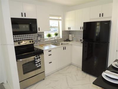 5156 NE 6th Ave 212, Oakland Park, Florida 33334, USA