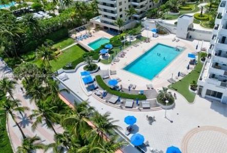 100 Lincoln Rd 614, Miami Beach, Florida 33139, USA
