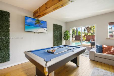 2708 Cleveland St, Hollywood, Florida 33020, USA