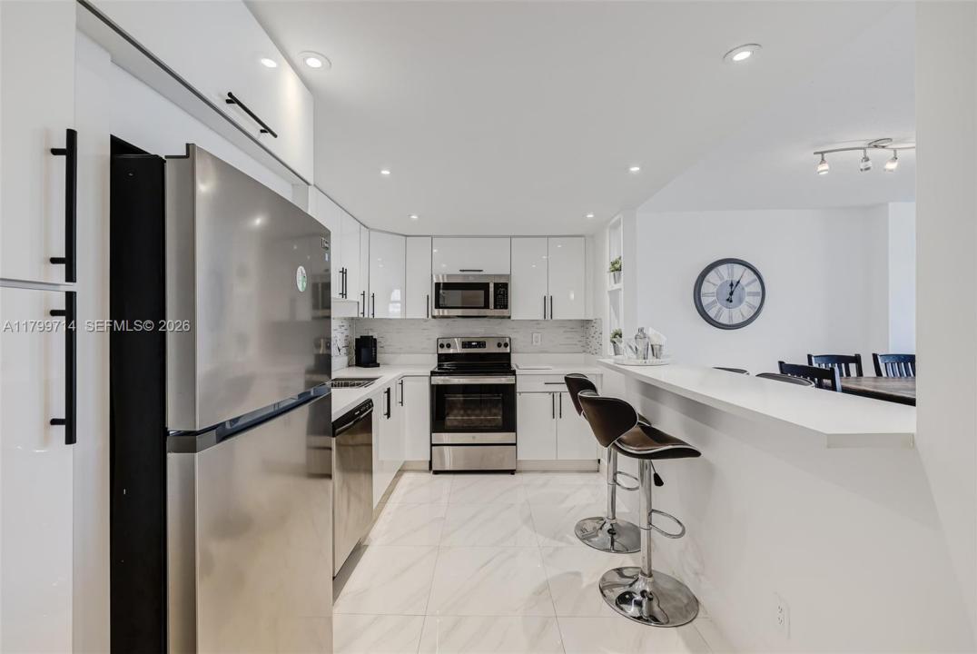 19370 Collins Ave 324, Sunny Isles Beach, Florida 33160, Stati Uniti