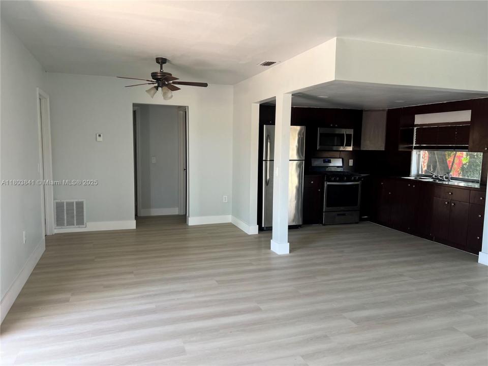 11431 NW 35th St, Sunrise, Florida 33323