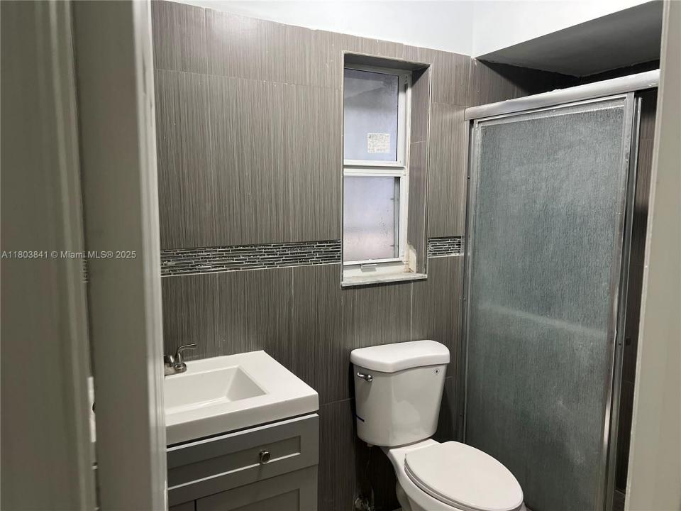 11431 NW 35th St, Sunrise, Florida 33323