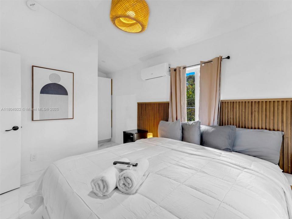 421 W Pembroke Rd 0, Hallandale Beach, Floride 33009, États-Unis