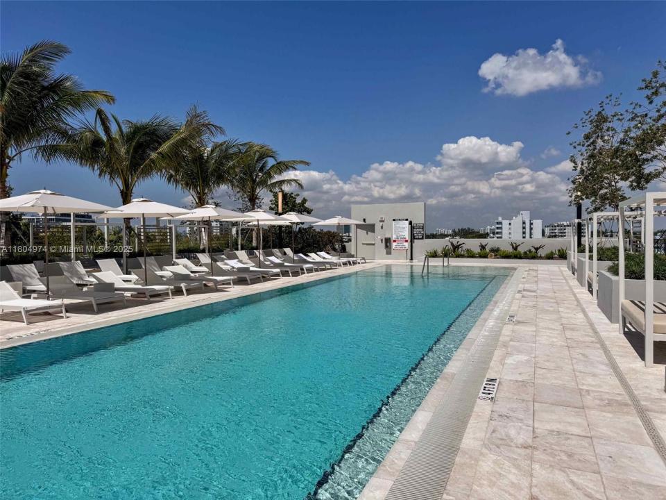 580 72nd st 808, Miami Beach, Флорида 33141, Соединенные Штаты