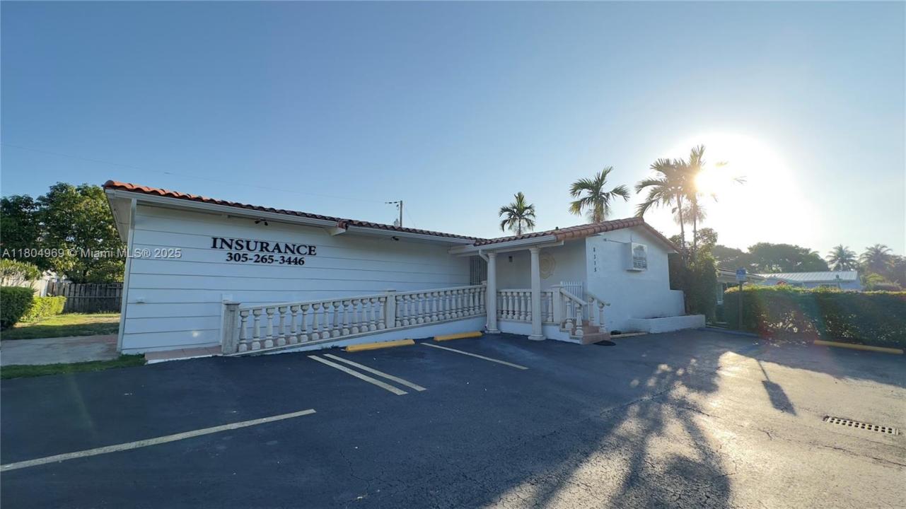 8315 SW 24th St B, Miami, Flórida 33155, Estados Unidos