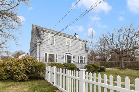 67 Harrison Avenue, Newport, Rhode Island 02840