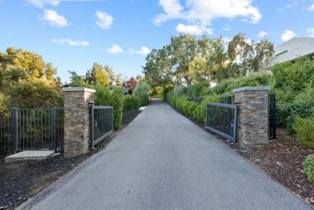 Orchard Hill Lane, Los Altos Hills, كاليفورنيا 94022, الولايات المتحدة