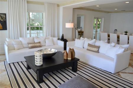 710 S Mashta Dr, Key Biscayne, Florida 33149