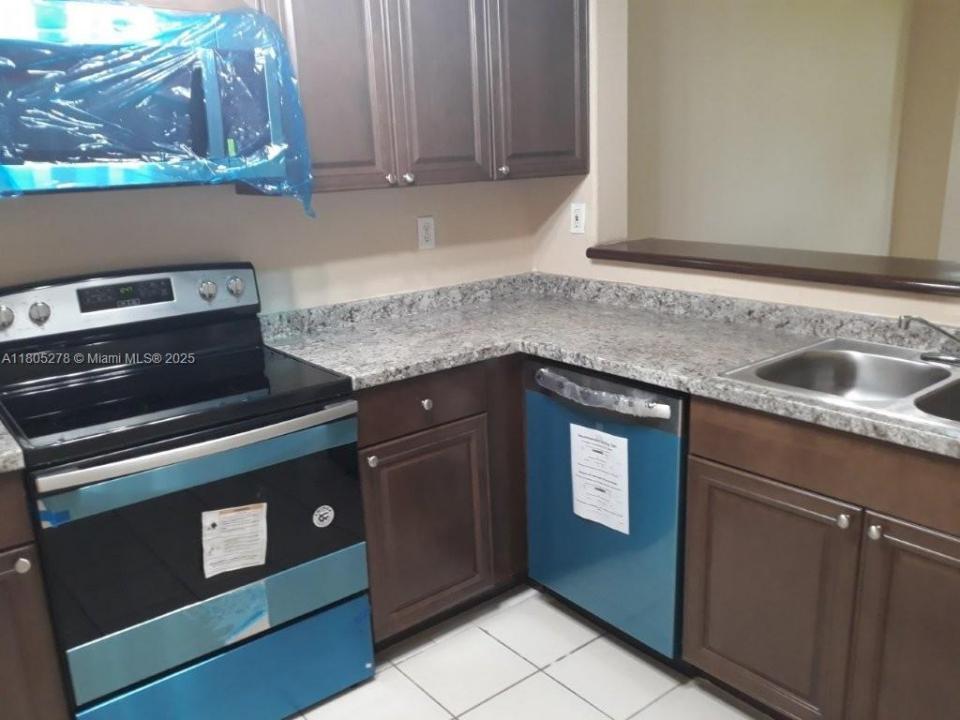 2731 SE 17th Ave 207, Homestead, Florida 33035, Estados Unidos