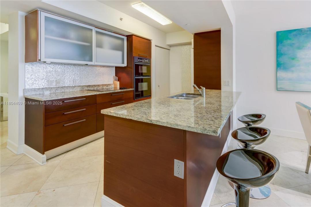 1830 S Ocean Dr 3804, Hallandale Beach, Florida 33009, USA