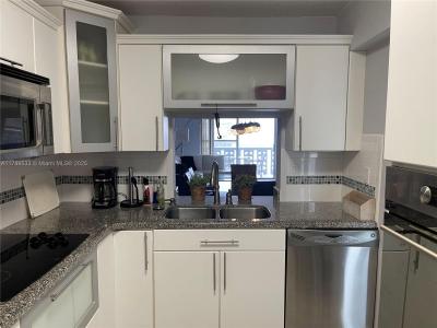 1893 S Ocean Dr 506, Hallandale Beach, Florida 33009, USA