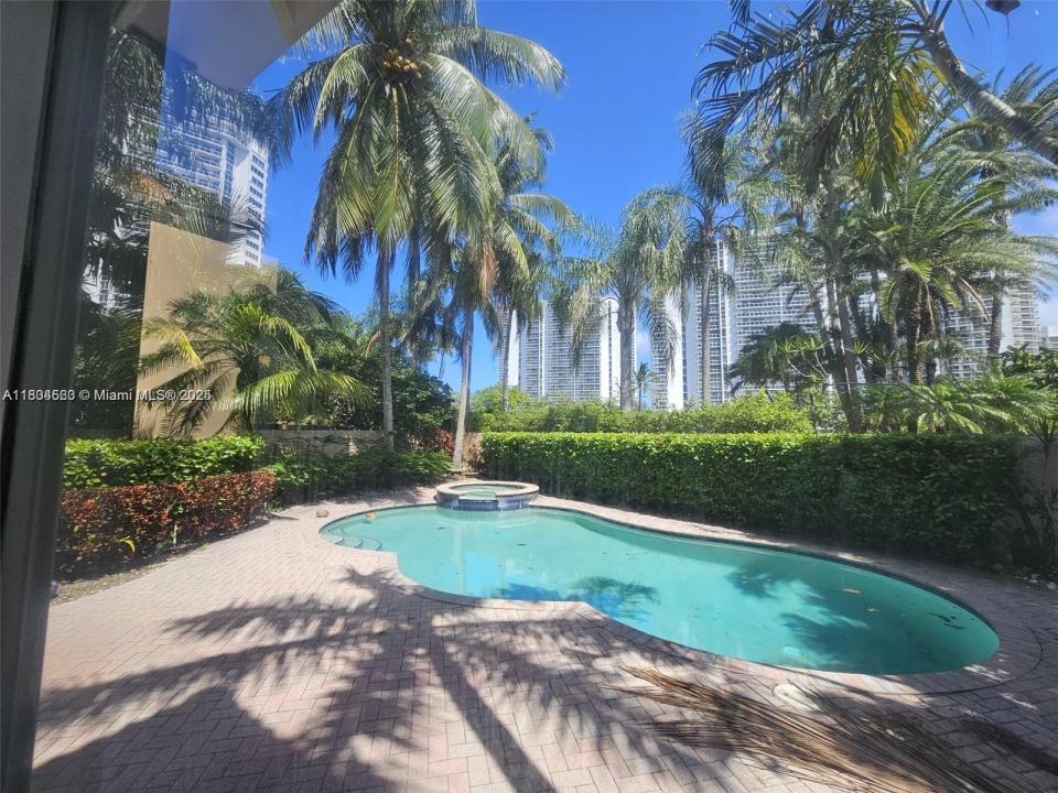 3772 NE 207th Ter 0, Aventura, フロリダ 33180, アメリカ合衆国