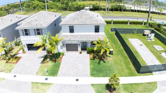 715 SE 17th Ave, Homestead, Florida 33033, USA
