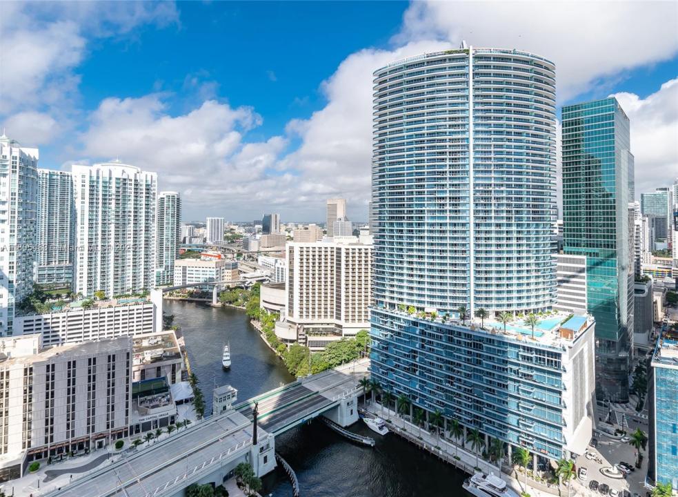 475 Brickell Ave 2908, Miami, Floride 33131, États-Unis