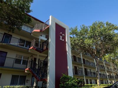 13250 SW 7th Ct 208L, Pembroke Pines, Florida 33027, USA
