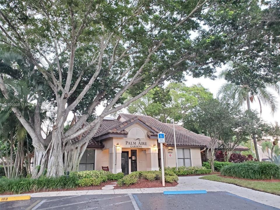 Pompano Beach, Florida 33069