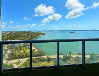 601 NE 36th St 2608, Miami, Florida 33137, USA