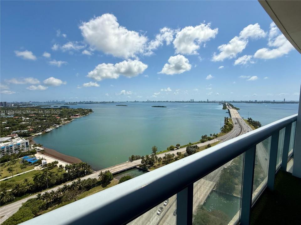 601 NE 36th St 2608, Miami, Florida 33137, Stati Uniti