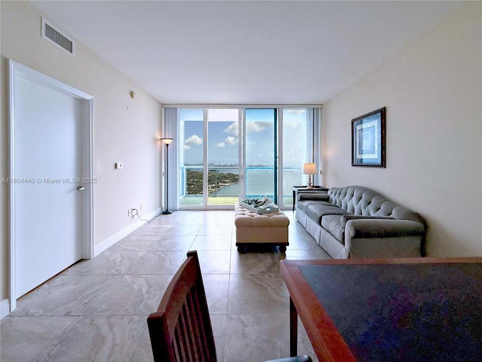 601 NE 36th St 2608, Miami, Florida 33137, Stati Uniti