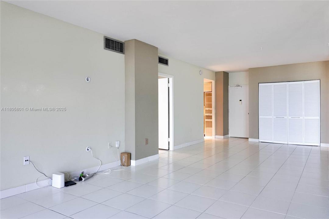 1950 S Ocean Dr 12K, Hallandale Beach, Florida 33009, HOA KỲ