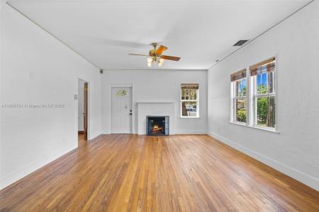 1201 Harrison St, Hollywood, Florida 33019, USA