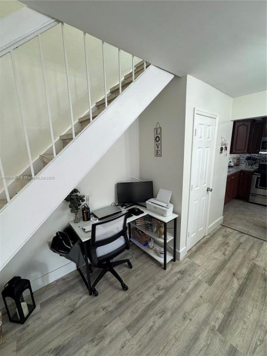 1570 W 46th St 232, Hialeah, フロリダ 33012, アメリカ合衆国