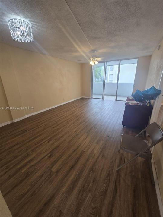 2999 NW 48th Ave 245, Lauderdale Lakes, Florida 33313, Estados Unidos