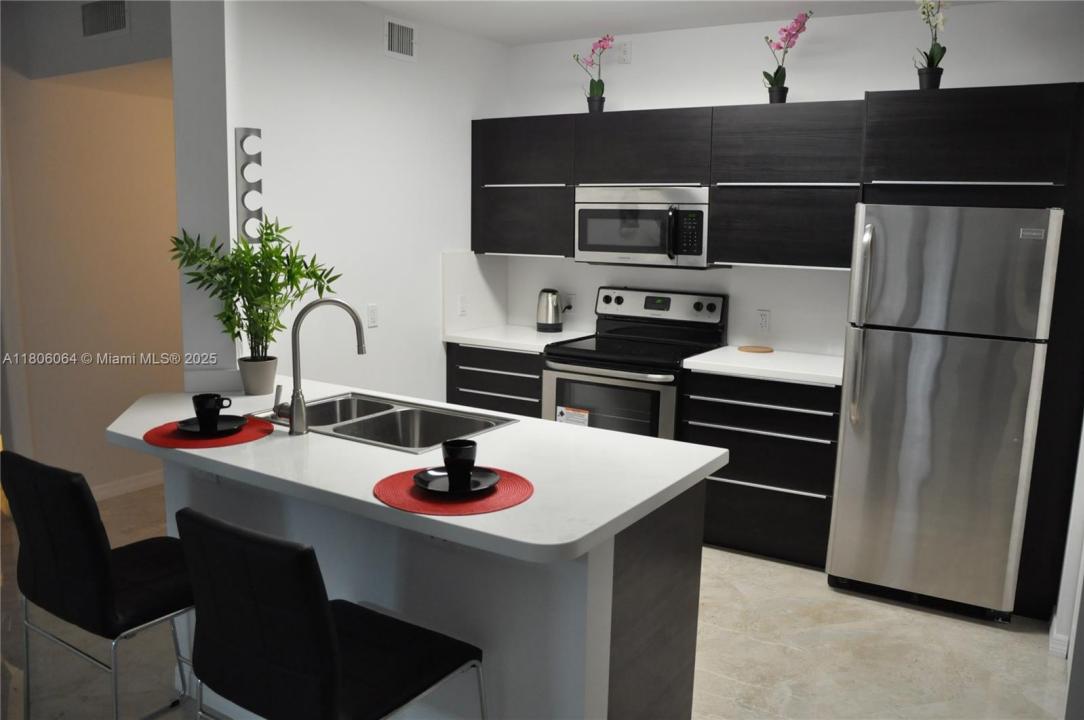 19801 E Country Club Dr 4104, Aventura, Florida 33180