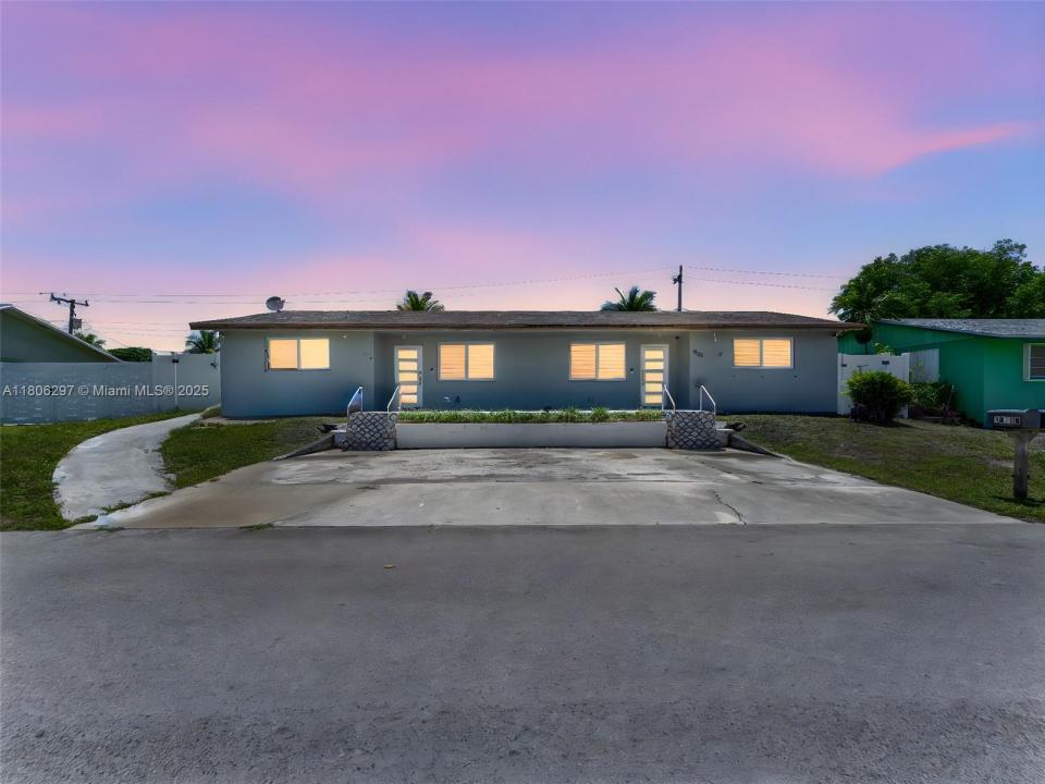1811 SW 97th Ter 1-2, Miramar, Florida 33025