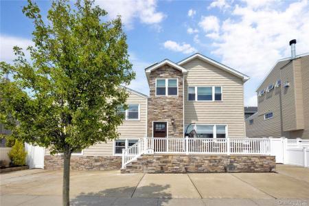 81 Barnes Street, Long Beach, 纽约州 11561, 美国