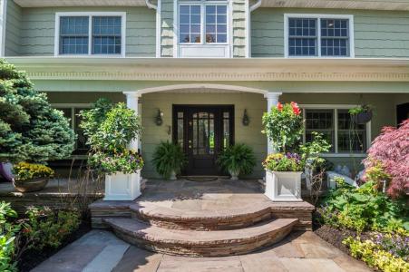 501 Bay 5th Street, Islip, New York 11795