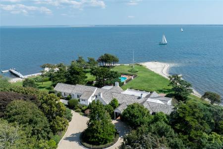 16 Point Road, Brookhaven, Nowy Jork 11713, USA