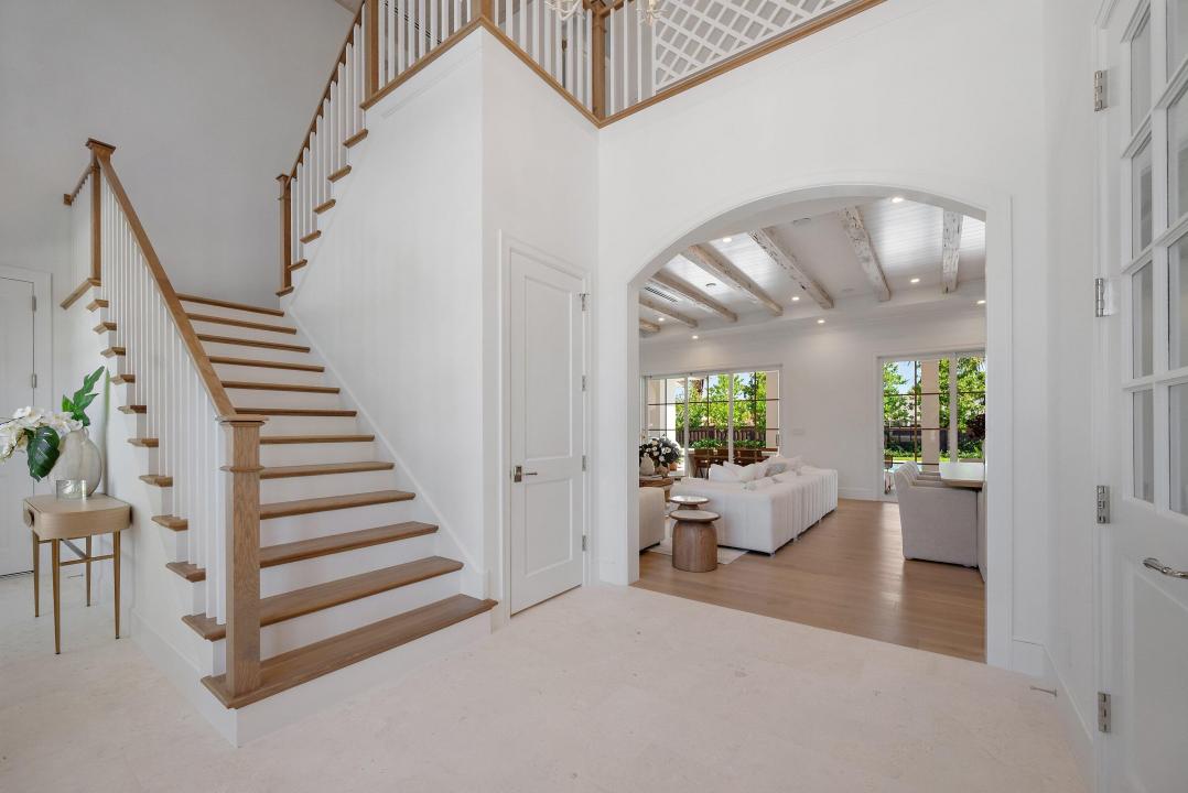 556 Greenway Drive, North Palm Beach, פלורידה 33408, ארצות הברית של אמריקה 