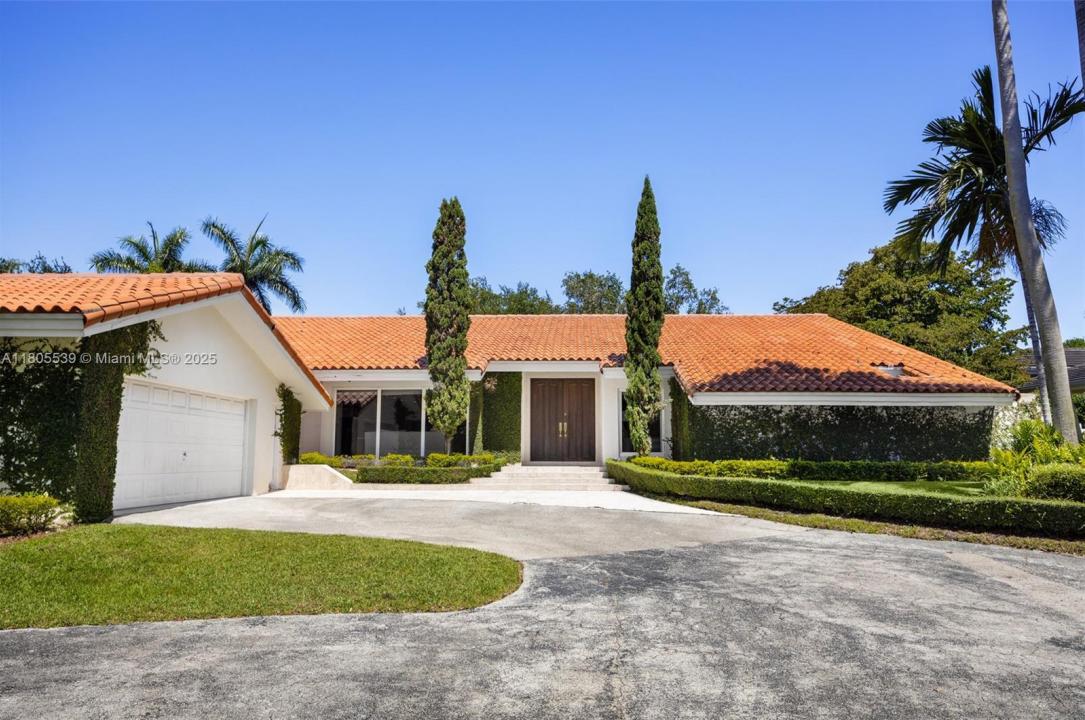 7230 Vistalmar St, Coral Gables, Florida 33143