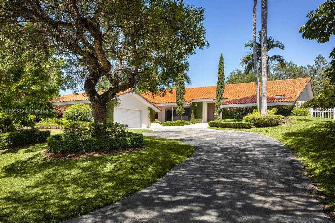 7230 Vistalmar St, Coral Gables, Florida 33143