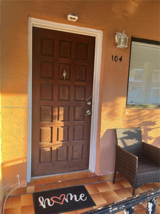 2740 W 62nd St 104, Hialeah, Floride 33016, États-Unis