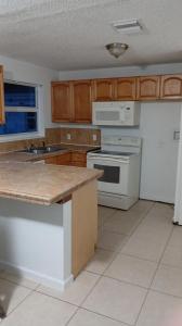 2131 Cleveland St, Hollywood, Florida 33020, USA