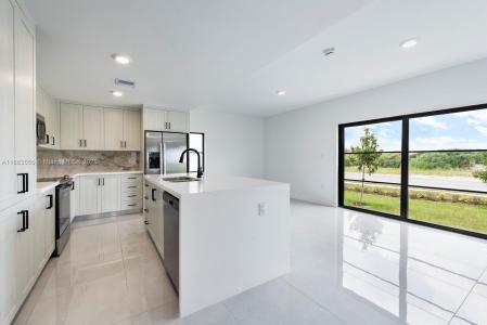 1373 NW 1 ST, Florida City, Florida 33034, USA