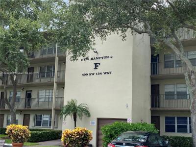 400 SW 134th Way 413F, Pembroke Pines, Florida 33027, USA