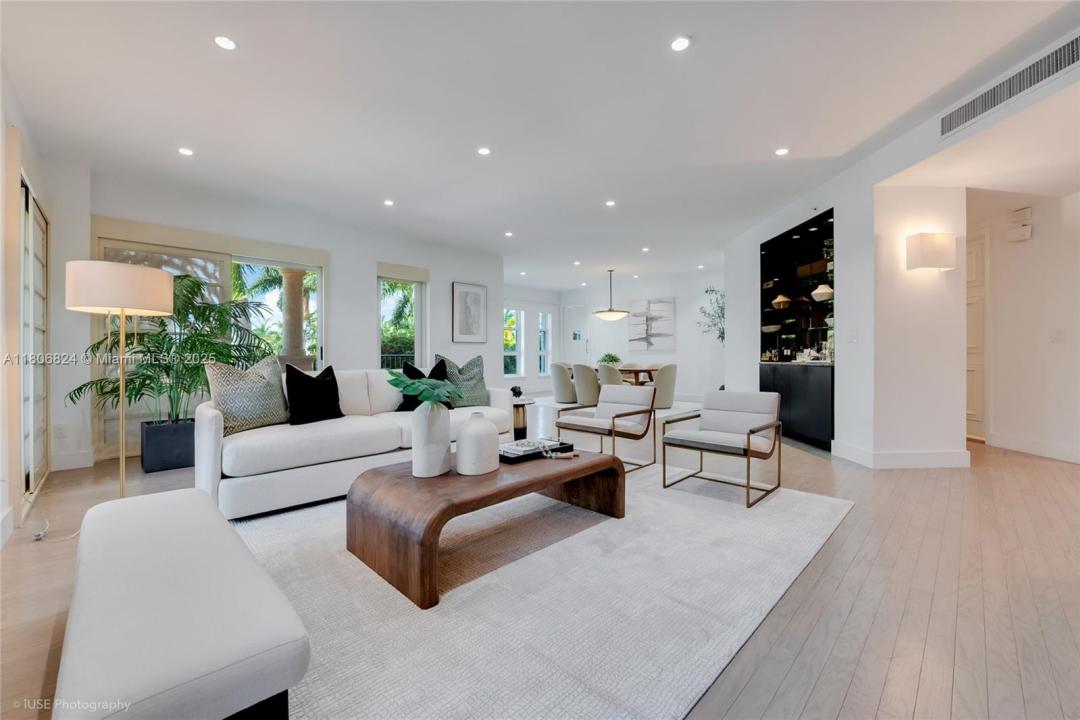 13637 Deering Bay Dr 231, Coral Gables, Florida 33158, HOA KỲ