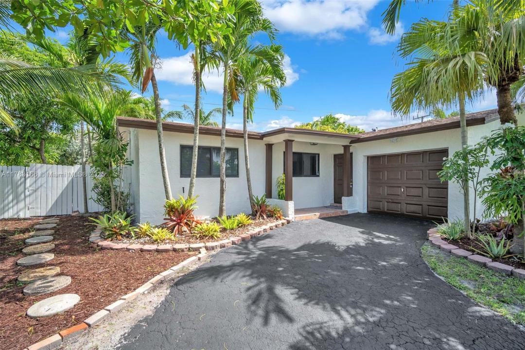 11310 NW 35th St, Sunrise, فلوريدا 33323, الولايات المتحدة