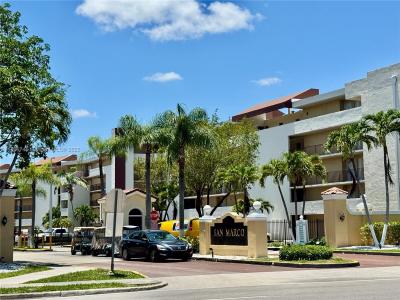 8810 Fontainebleau Blvd 318, Miami, Florida 33172, USA