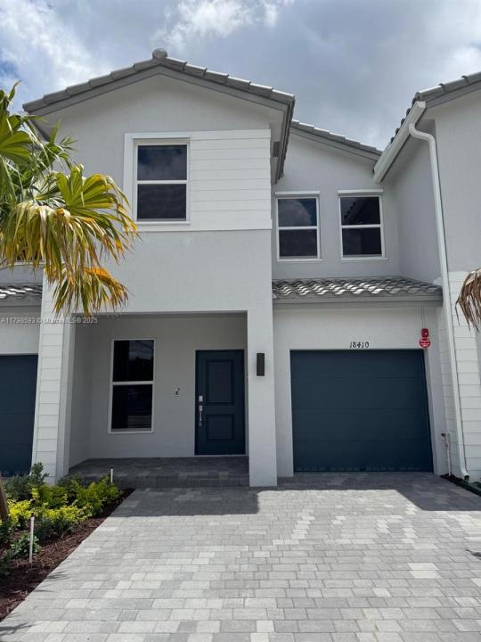 18410 SW 2nd St, Pembroke Pines, Florida 33029, USA
