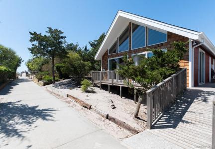 66 Bungalow Walk, Islip, Нью-Йорк 11770, Соединенные Штаты