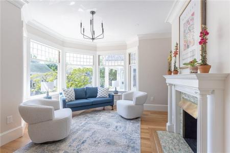 36 Bull Street, Newport, RI 02840, USA