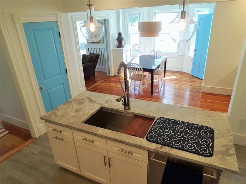 19 Carroll Avenue, Newport, Rhode Island 02840