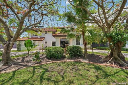 11898 SW 74th Ter, Miami, Florida 33183, USA