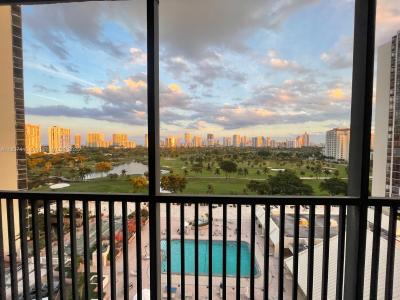 20301 W Country Club Dr 1226, Aventura, Florida 33180, USA